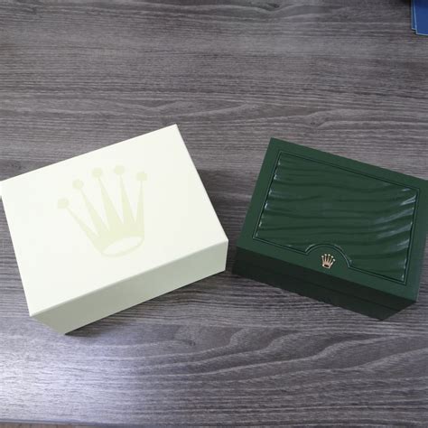 WTB: Rolex small box with code 39137.02 .